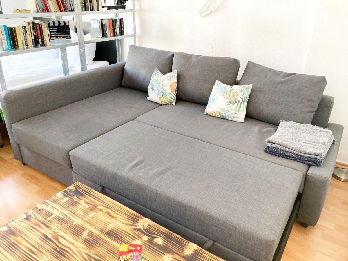 2 Zimmer Ferienwohnung In Zentraler Lage Inkl Wlan & Netflix Lipsia Esterno foto